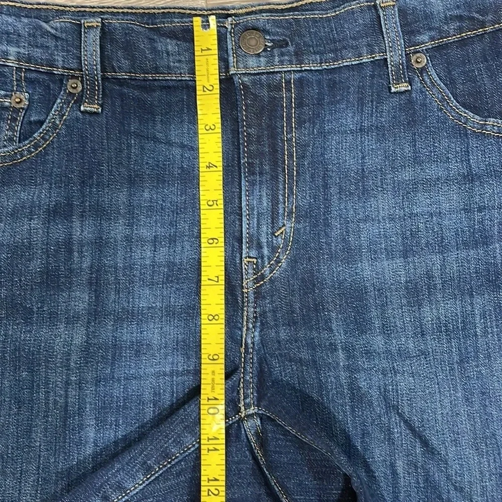 NWOT Levi’s Classic Shorts Dark Wash Denim Jean 34